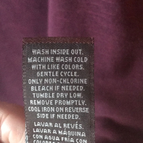 Stunning Sweater w/ Gem detailing - Picture 7 of 8